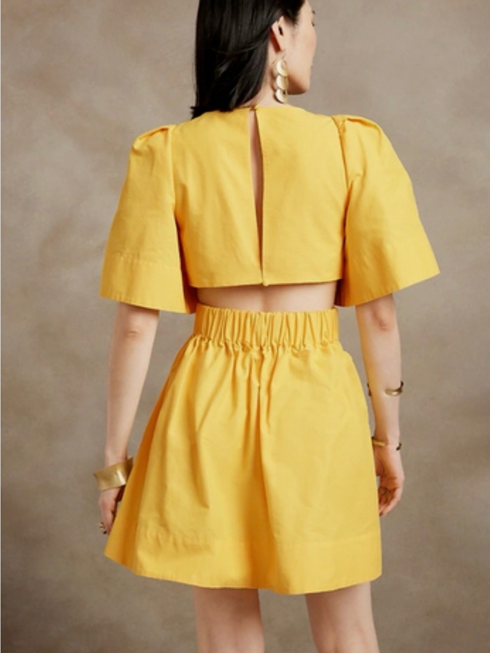 Banana Republic open back deep vneck puff sleeves Dress - size 0 - Picture 3 of 7